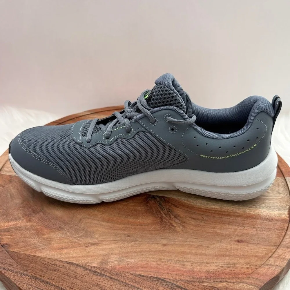 SINGLE SHOE‎ ONLY Under Armour  RIGHT FOOT Men's Size 12  Grey/Lime NEW